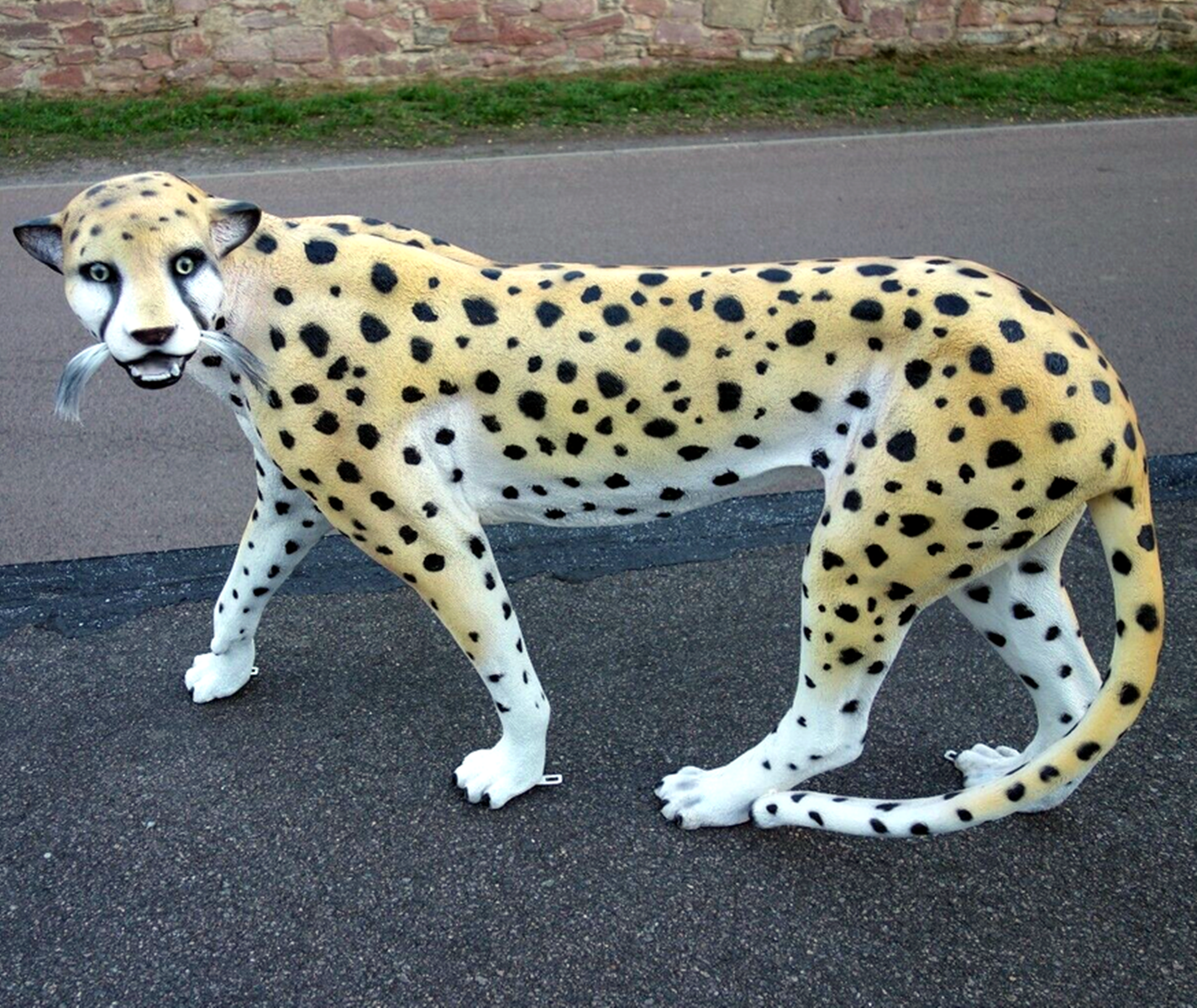XXL Premium Gepard lebensgross 135 cm lang Garten Deko Figur  Dekofigur Werbefigur
