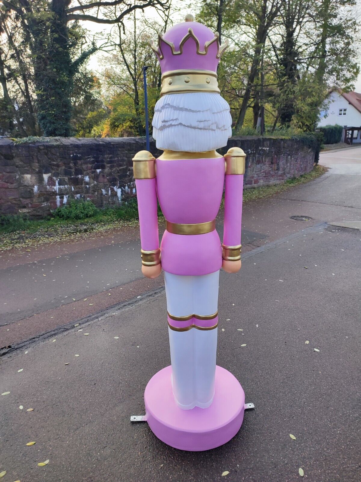 XXL Premium Nussknacker auf Standfuss ca. 200 cm Garten Deko Figur Weihnachtsmann