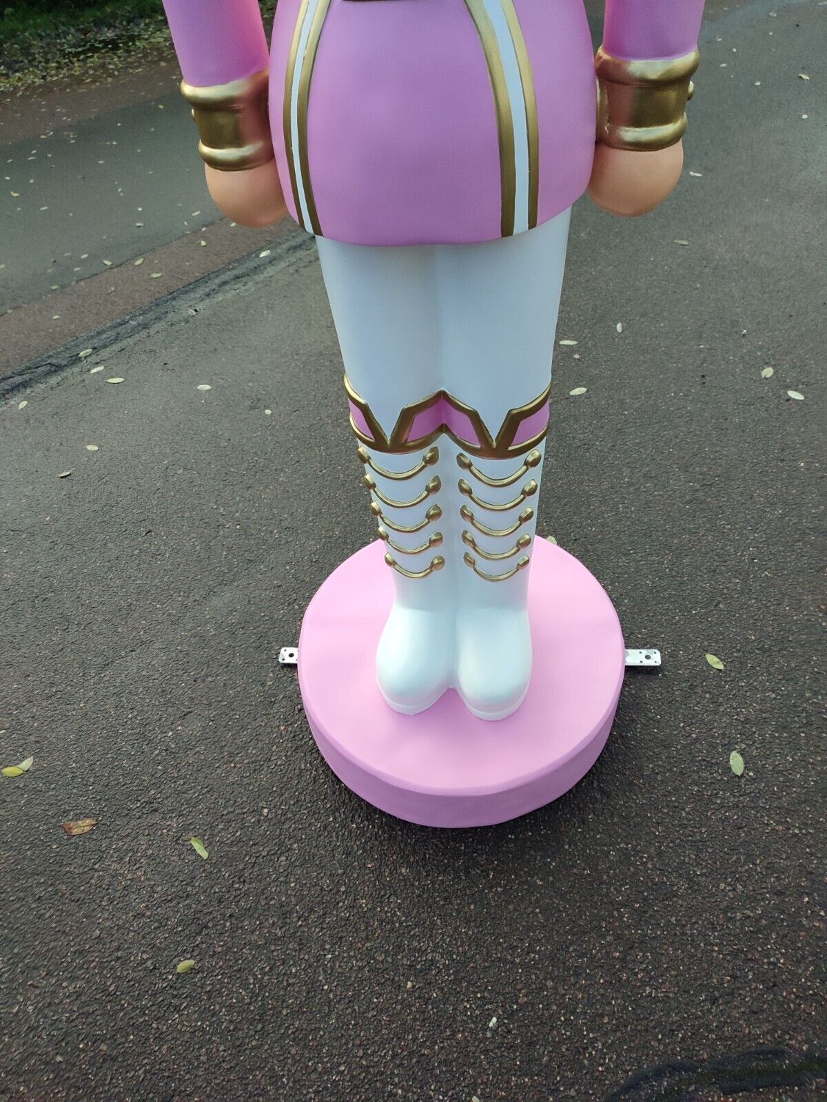 XXL Premium Nussknacker auf Standfuss ca. 200 cm Garten Deko Figur Weihnachtsmann